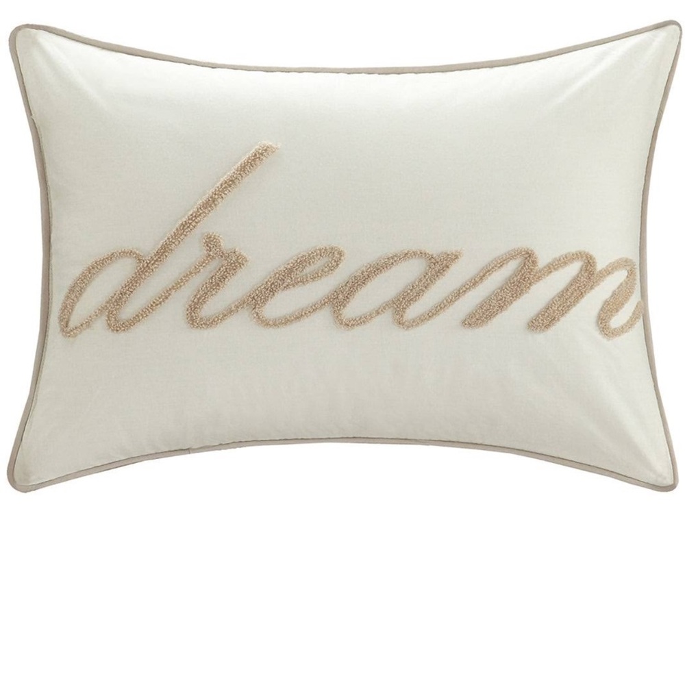 Throw pillow
